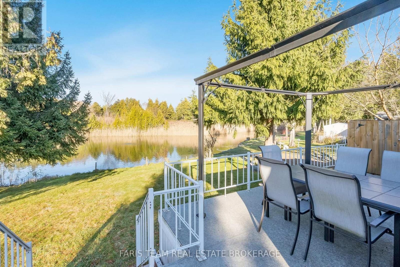 3 ST JAMES PLACE Image 21