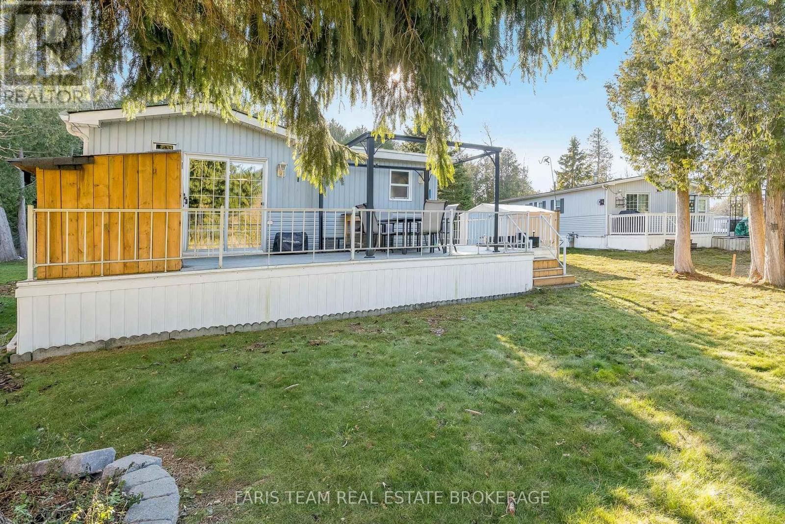 3 ST JAMES PLACE Image 26