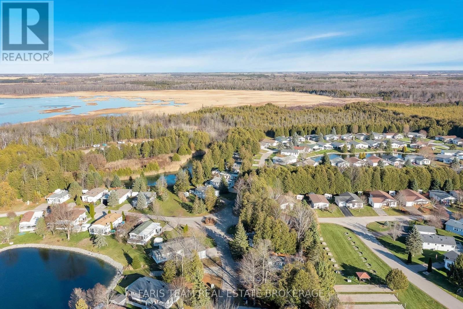 3 ST JAMES PLACE Image 29