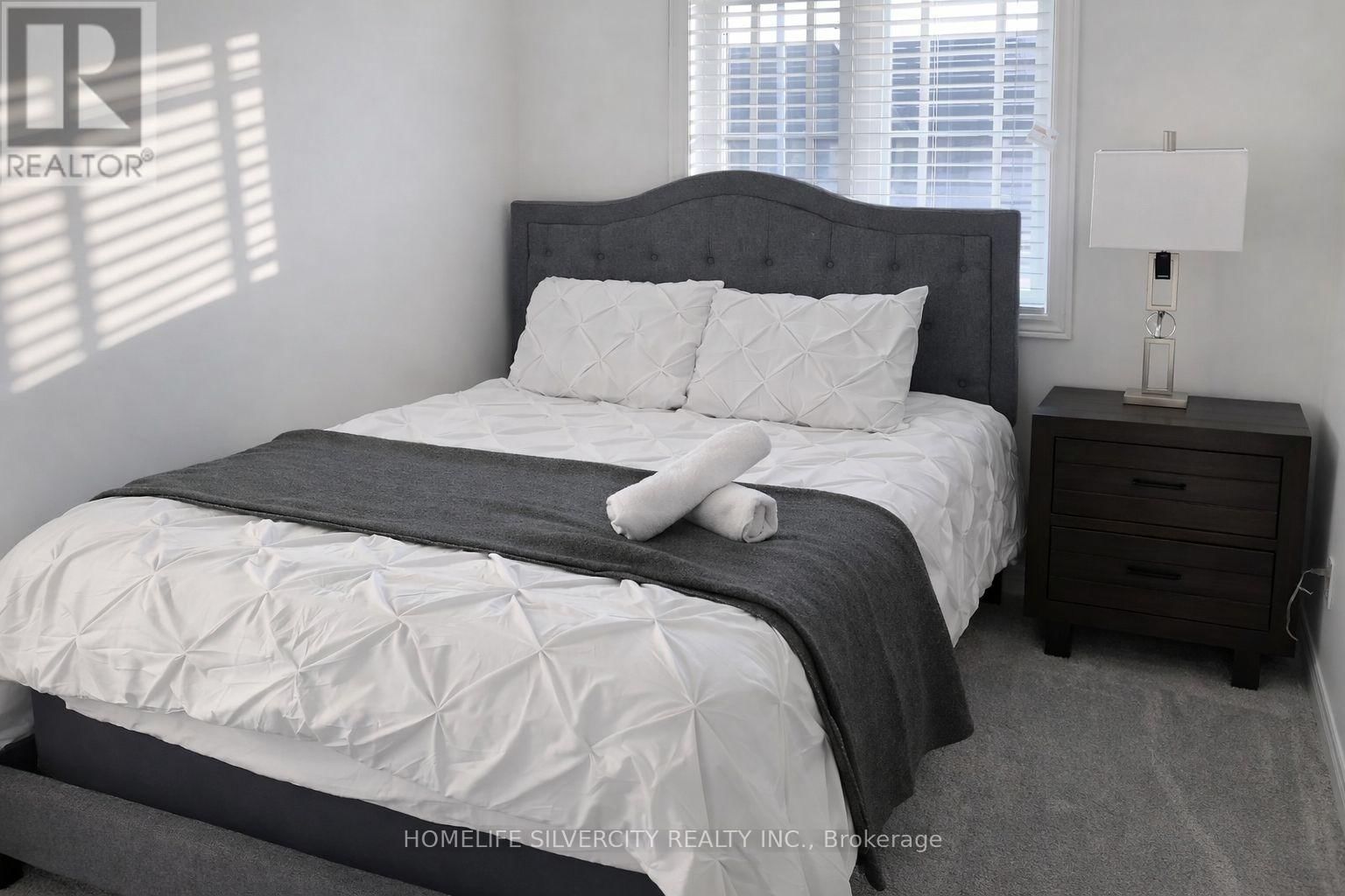 7 ARCHER AVENUE Image 16