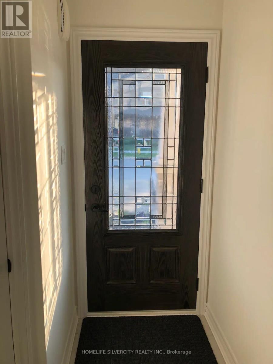 7 ARCHER AVENUE Image 4