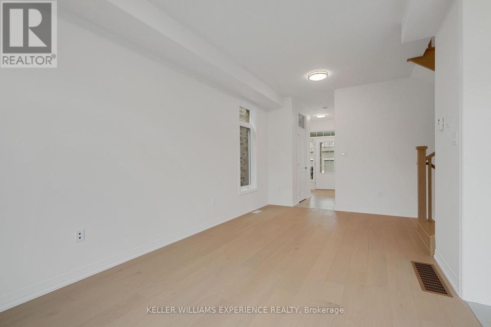 86 SAGEWOOD AVENUE Image 11