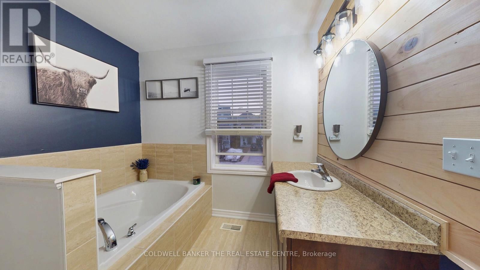 61 PEARL DRIVE Image 16