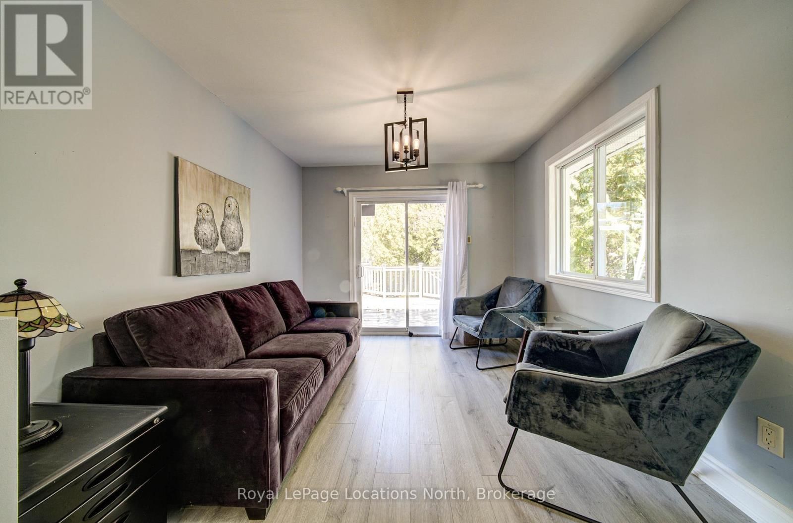 2 MAPLEWOOD DRIVE Image 22