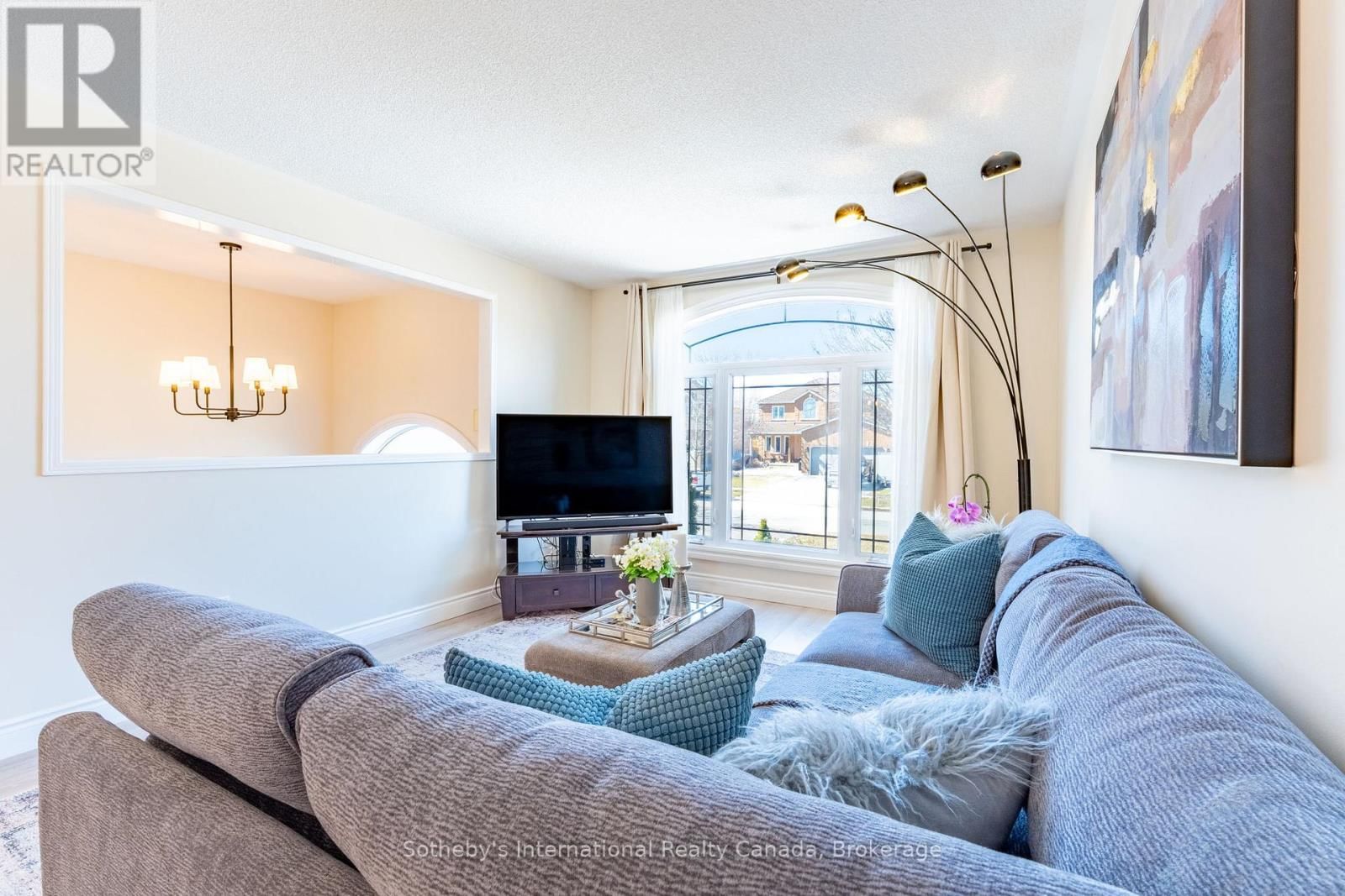 299 HARVIE ROAD Image 15