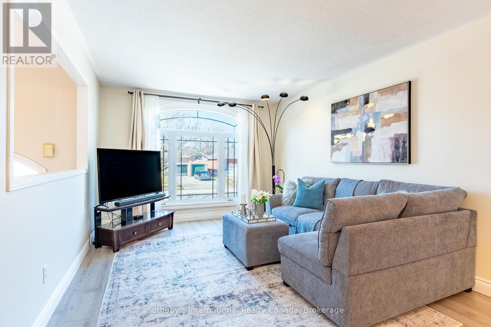 299 HARVIE ROAD Image 16