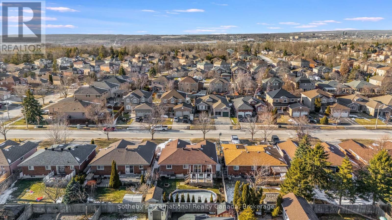 299 HARVIE ROAD Image 44