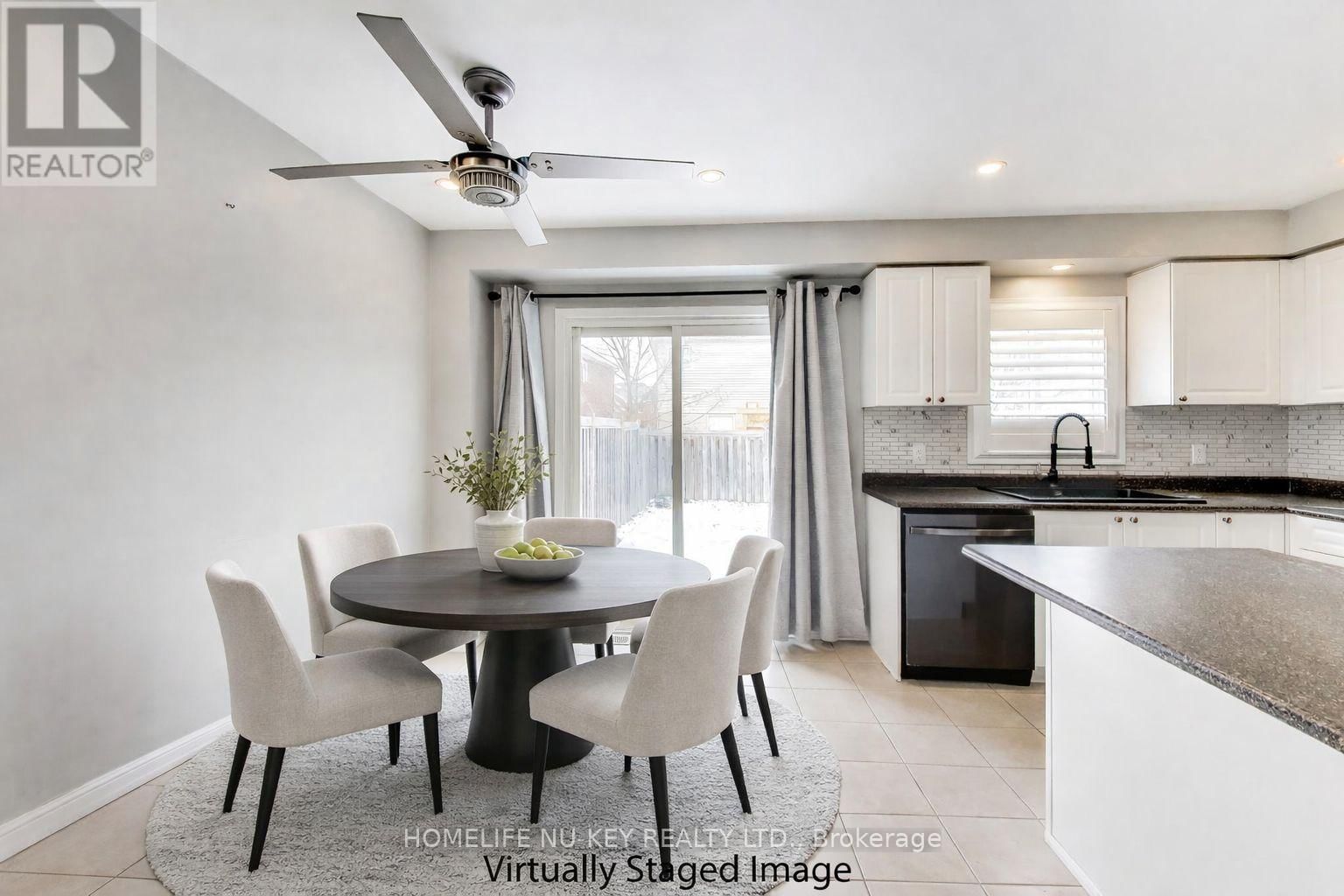 89 MAJESTY BOULEVARD Image 13