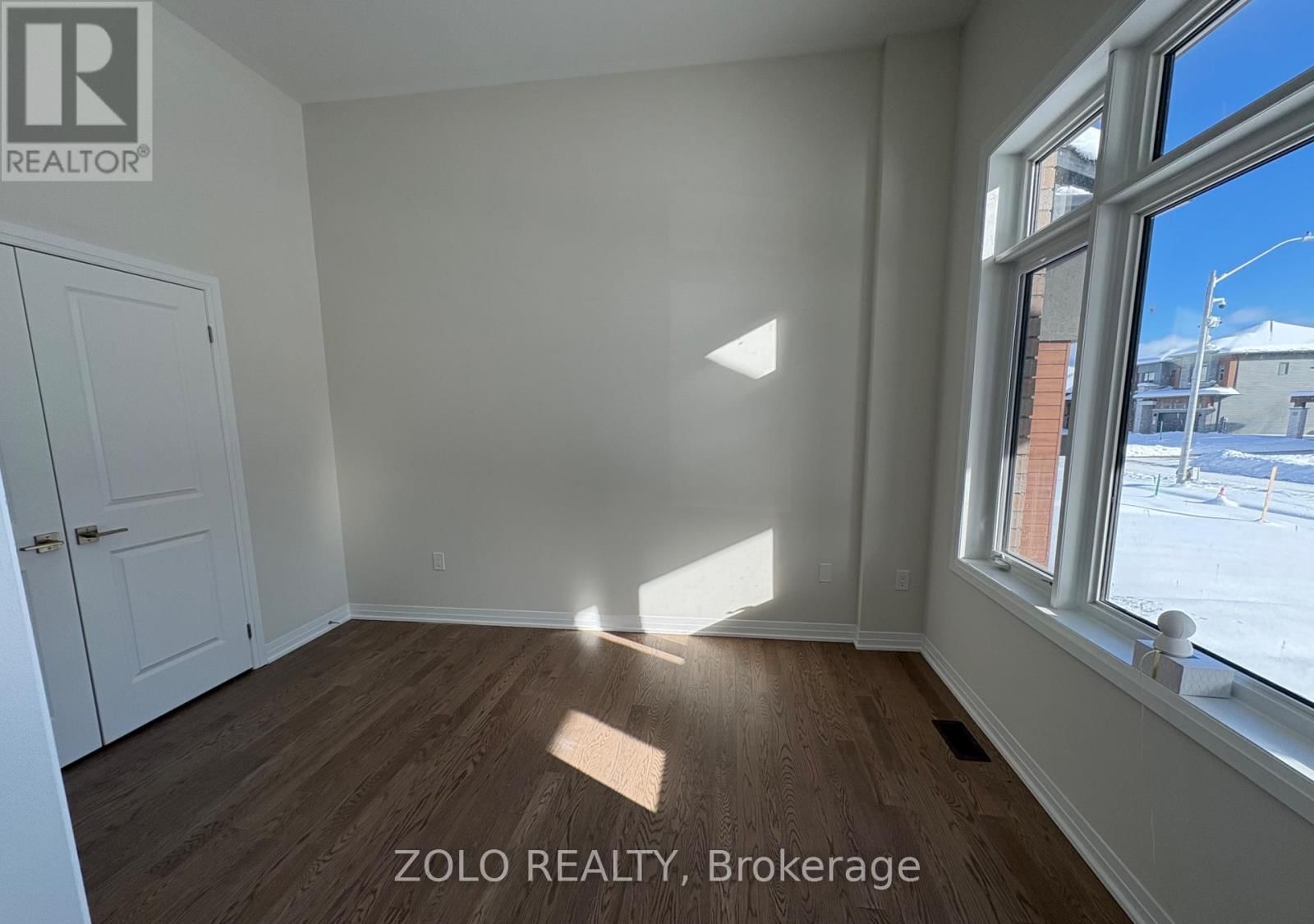 3172 SEARIDGE STREET Image 6