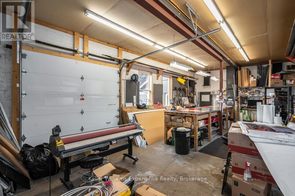 206 FOURTH STREET Image 24