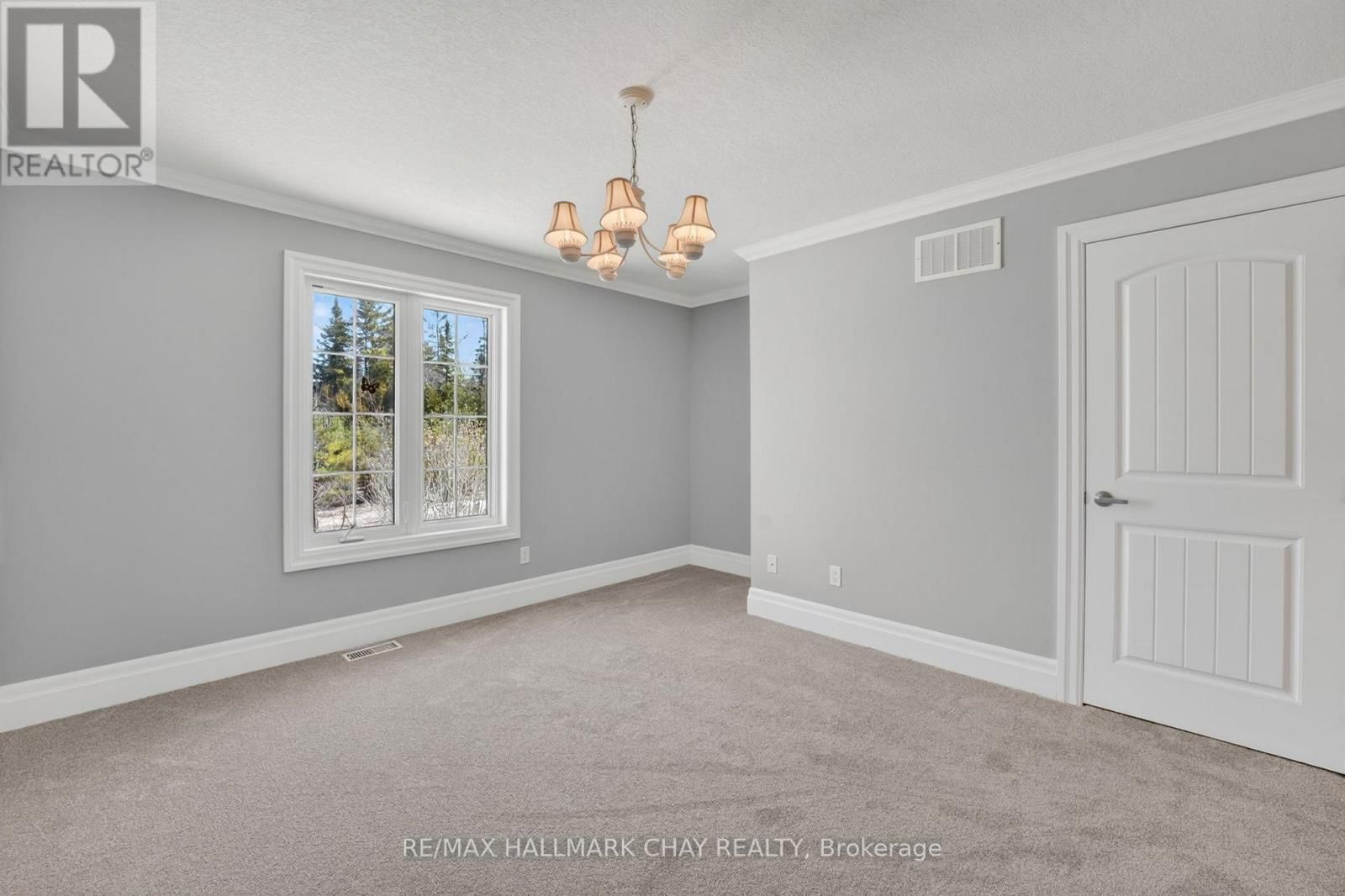 19 GREENWAY DRIVE Image 18