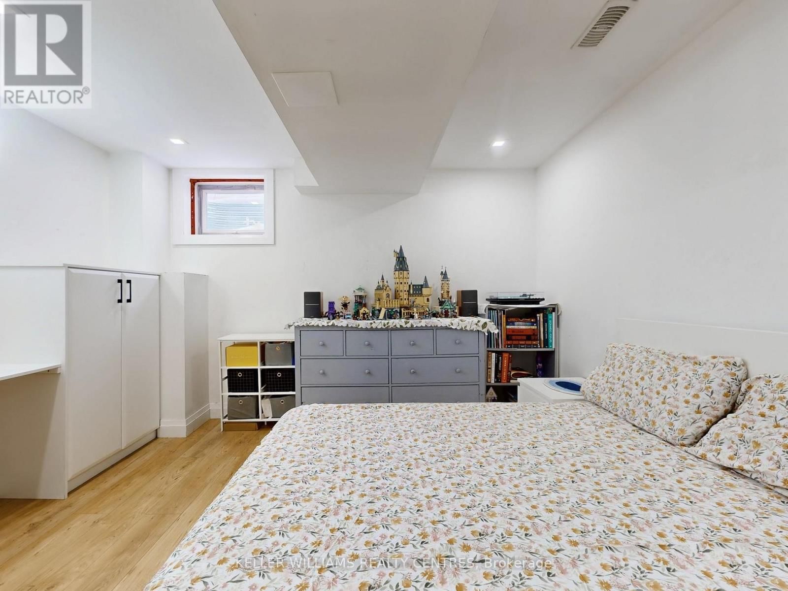 19 THRUSHWOOD DRIVE Image 28