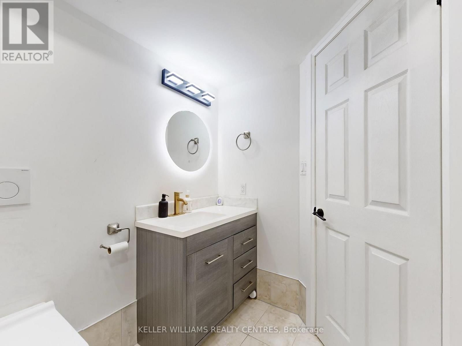 19 THRUSHWOOD DRIVE Image 31