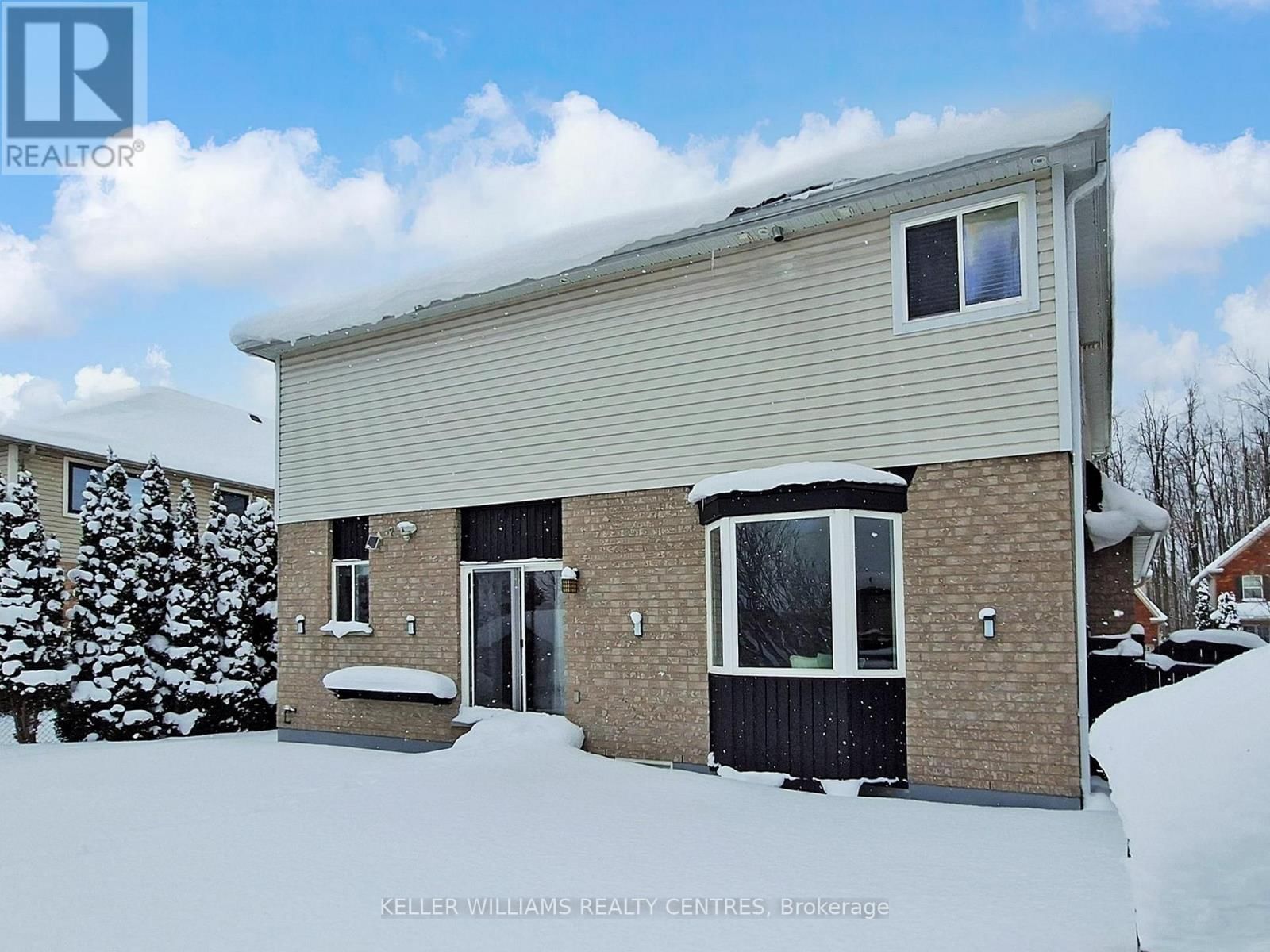 19 THRUSHWOOD DRIVE Image 32