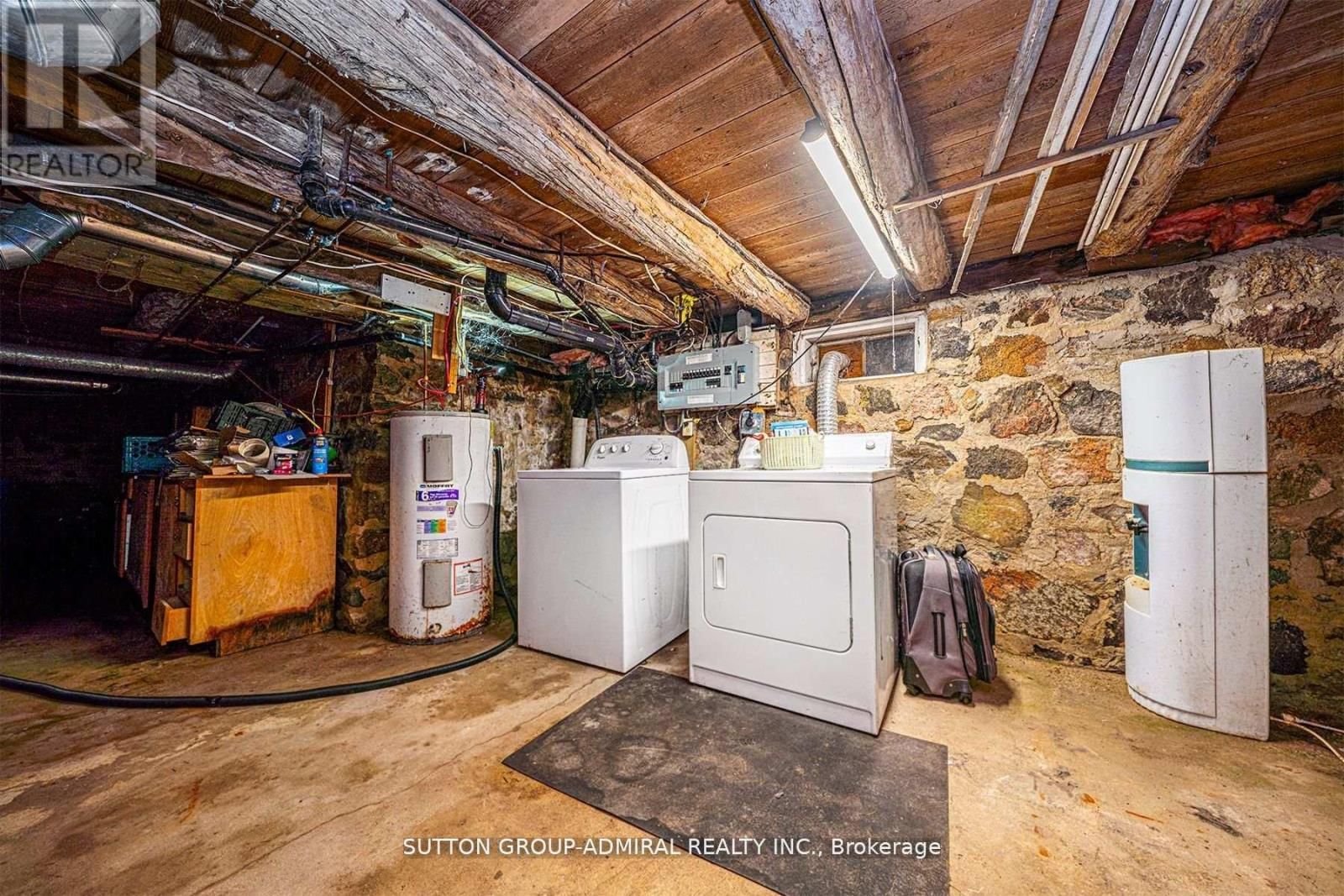 1662 PENLEY ROAD Image 40