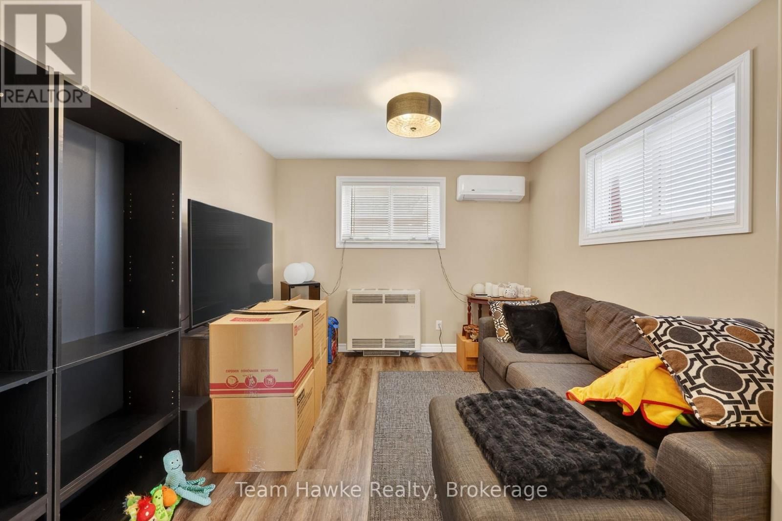 264 FIRST STREET Image 12