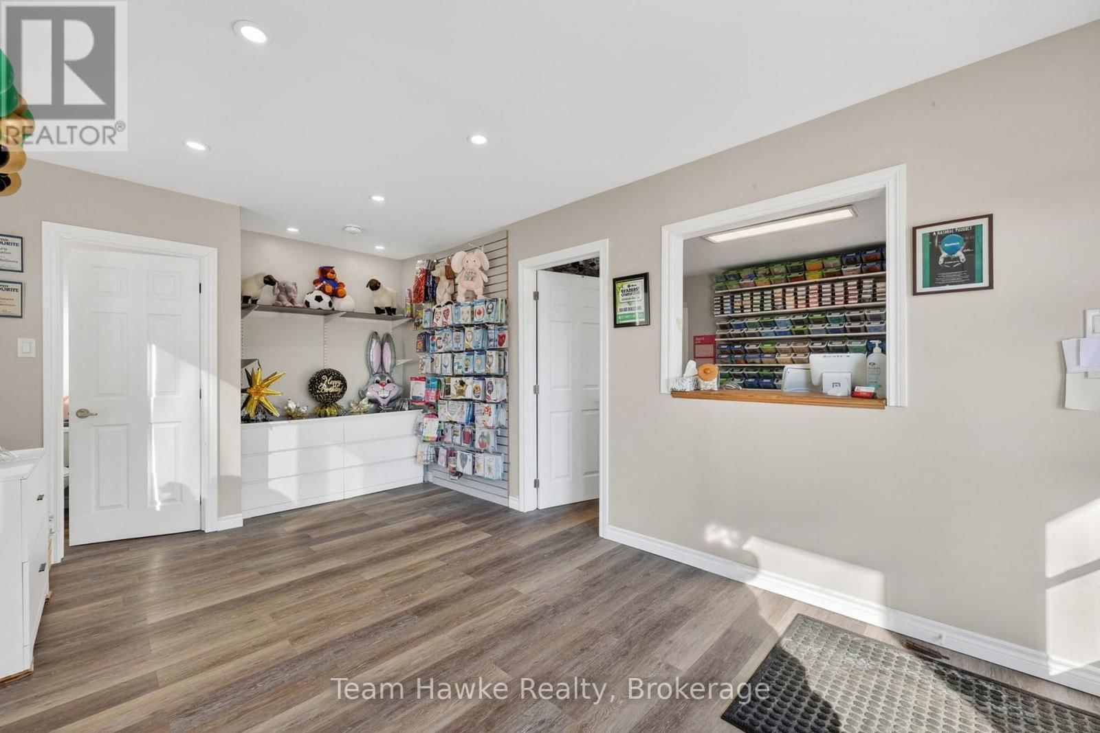 264 FIRST STREET Image 32