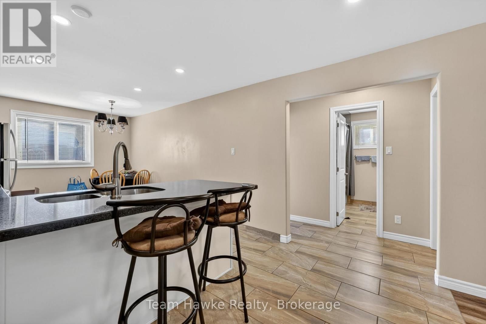 264 FIRST STREET Image 5