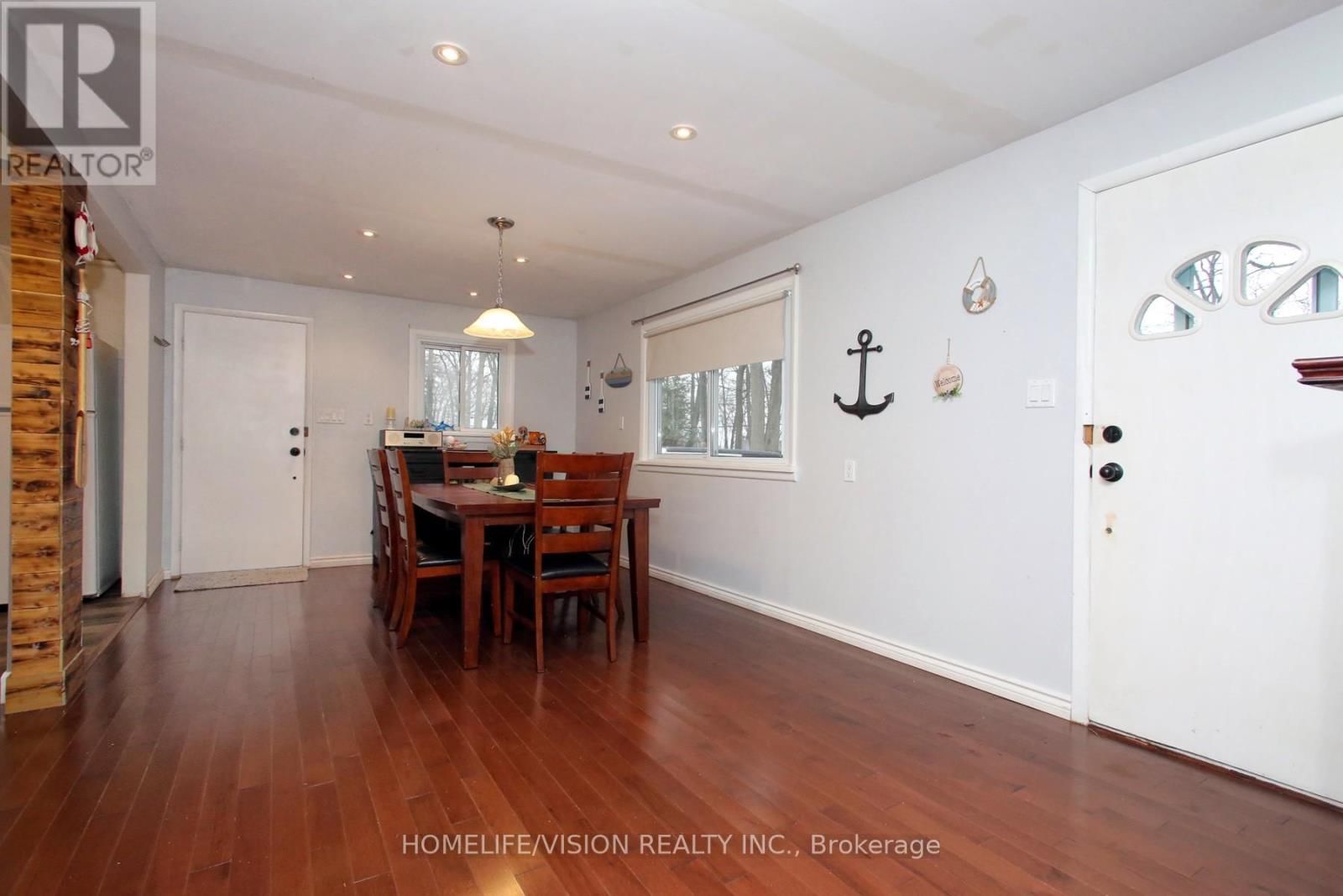 1807 TINY BEACHES ROAD SOUTH Image 33