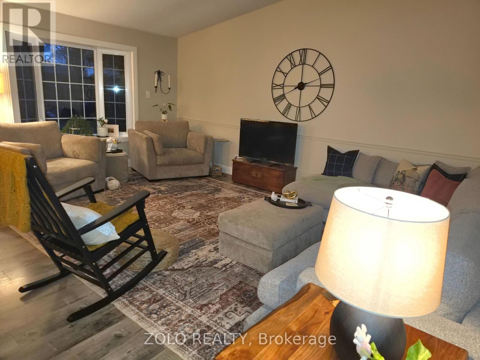 28 BROADMOOR AVENUE Image 13