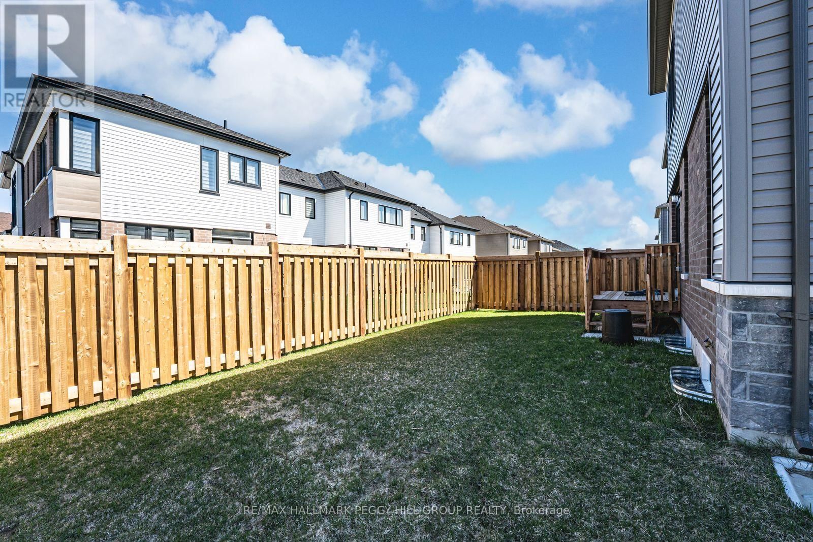 52 DURHAM AVENUE Image 3