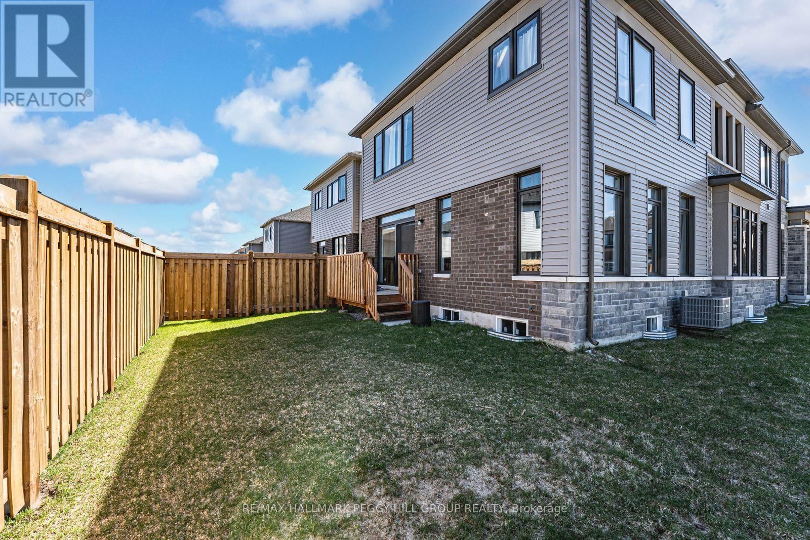 52 DURHAM AVENUE Image 4