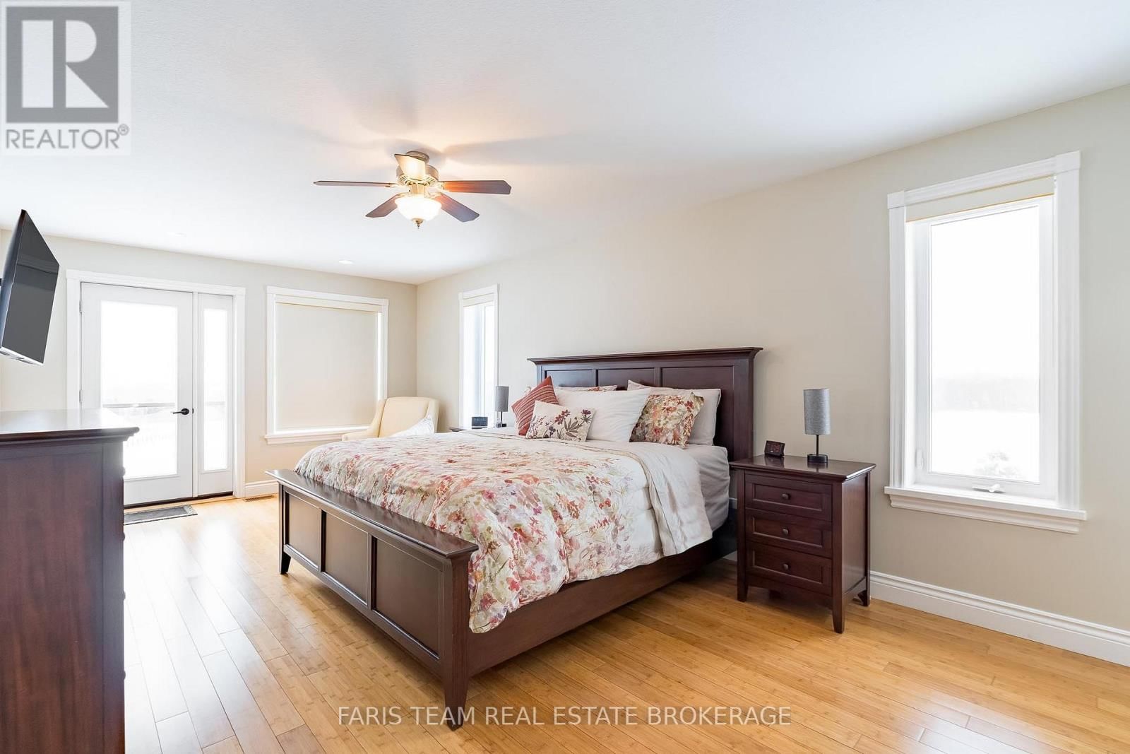 130 CONCESSION 15 WEST Image 19