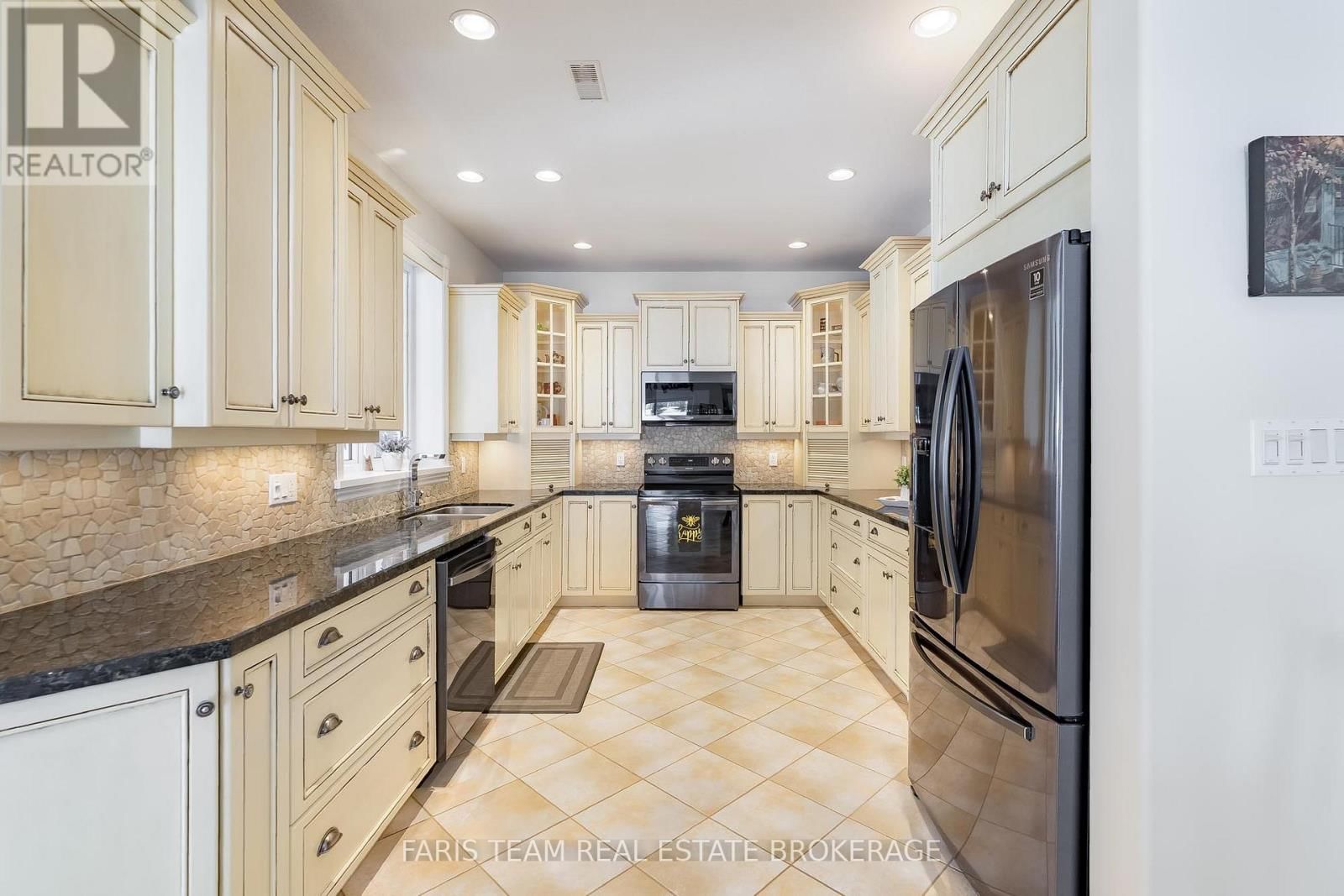 130 CONCESSION 15 WEST Image 7