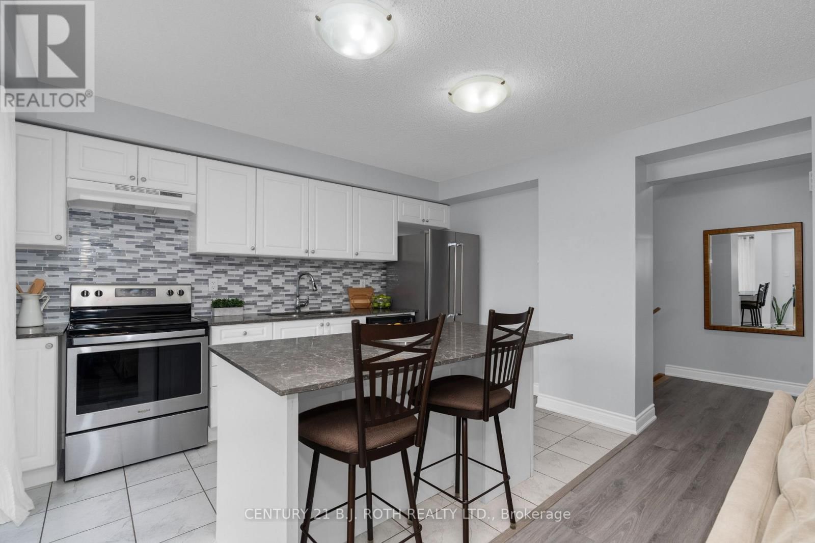 15 KODIAK TERRACE Image 6