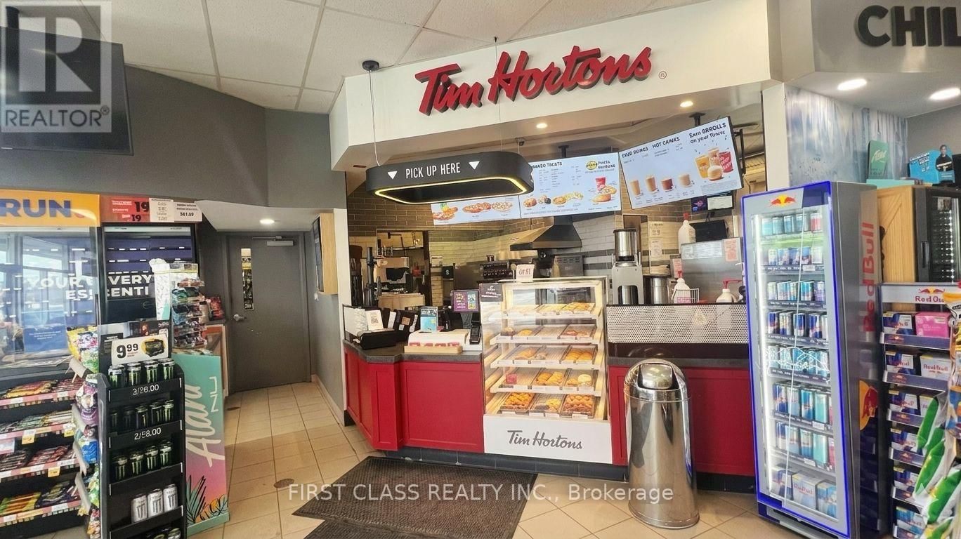 2976 HIGHWAY 11 EXPRESSWAY Image 3