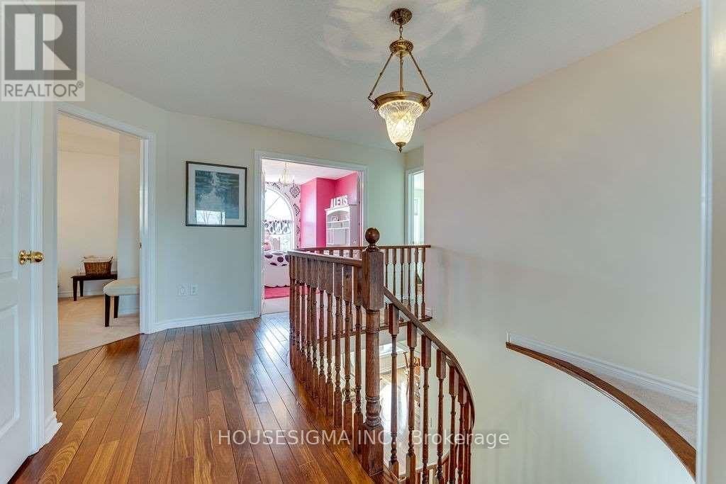 129 GORE DRIVE Image 20