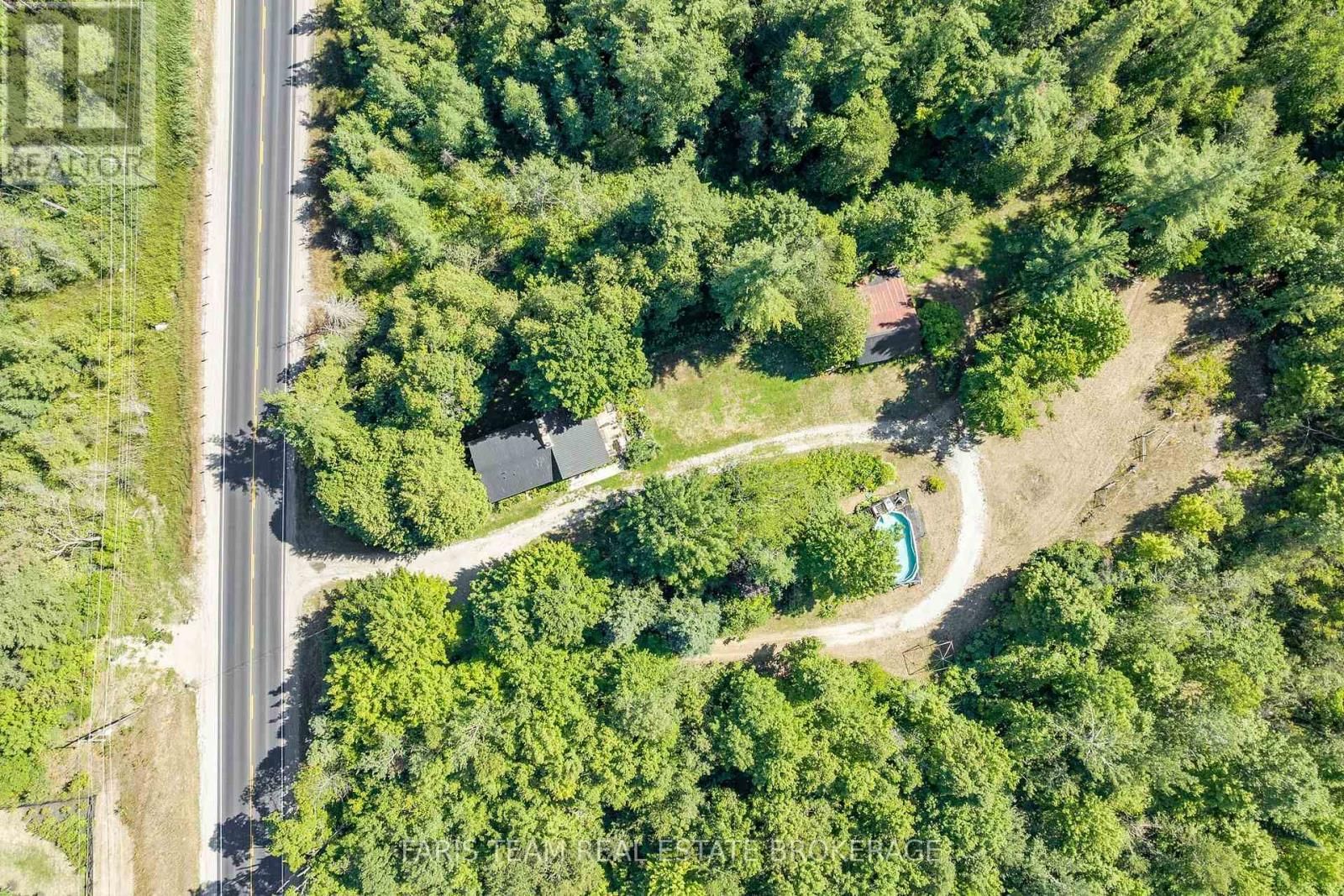 1983 HORSESHOE VALLEY ROAD WEST Image 33