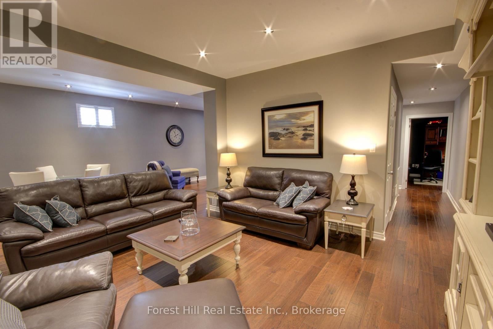 68 SILVER TRAIL SOUTH Image 37