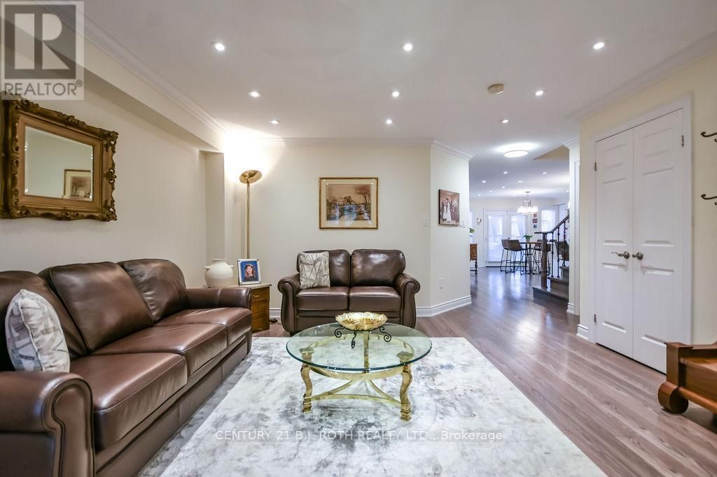 114 WIDGEON STREET Image 11