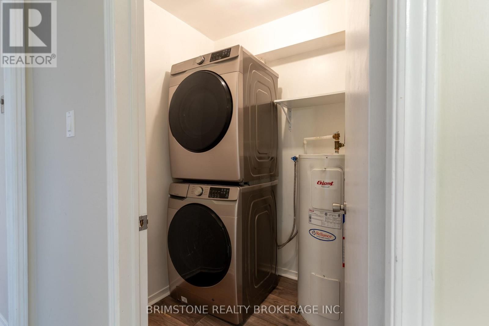 312 - 1 QUAIL CRESCENT Image 23