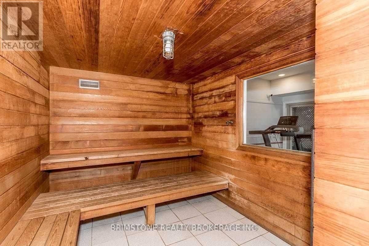 312 - 1 QUAIL CRESCENT Image 34