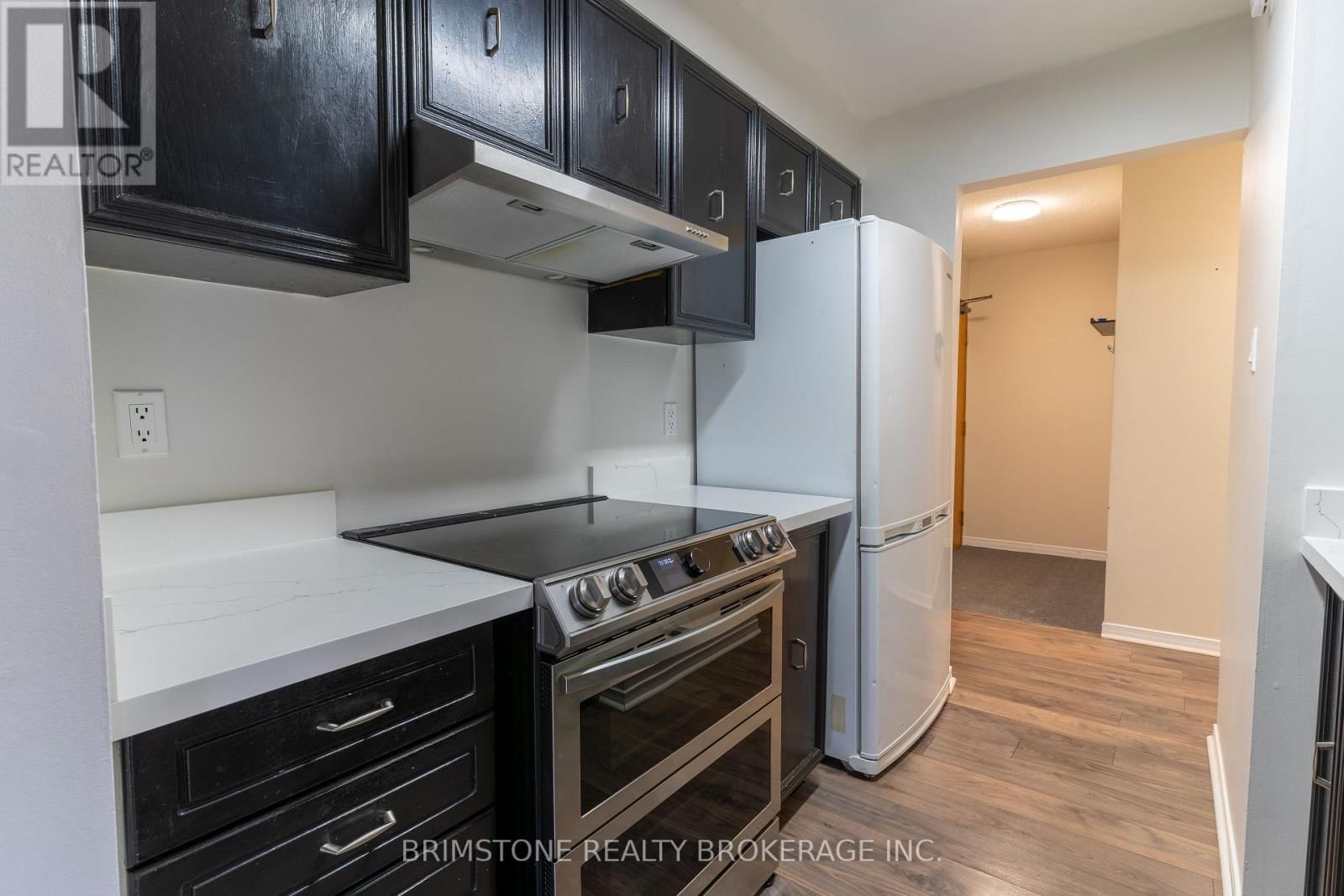 312 - 1 QUAIL CRESCENT Image 7