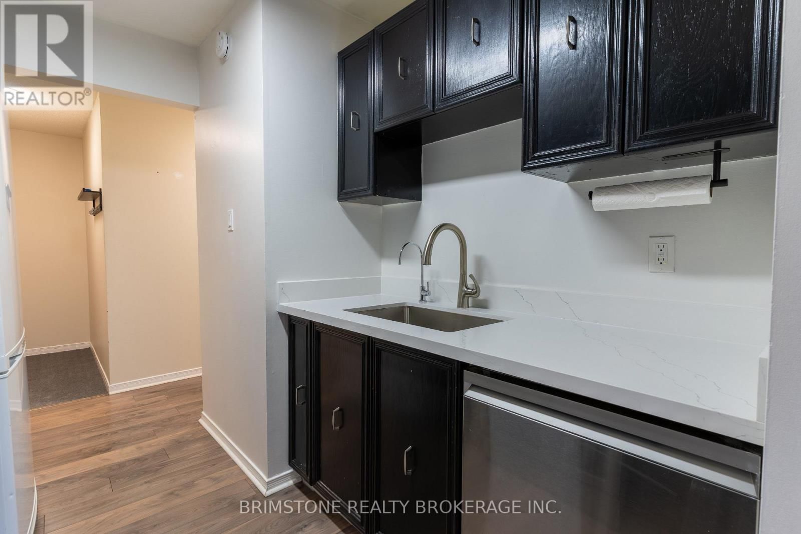 312 - 1 QUAIL CRESCENT Image 8