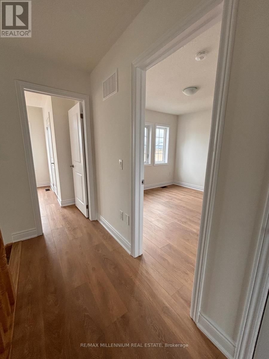 11 MISSION STREET Image 12