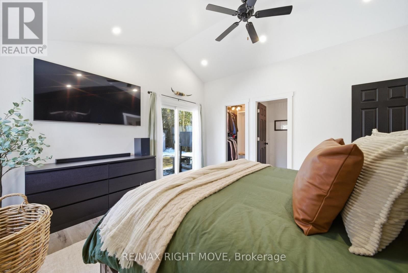 3443 BAYOU ROAD Image 21