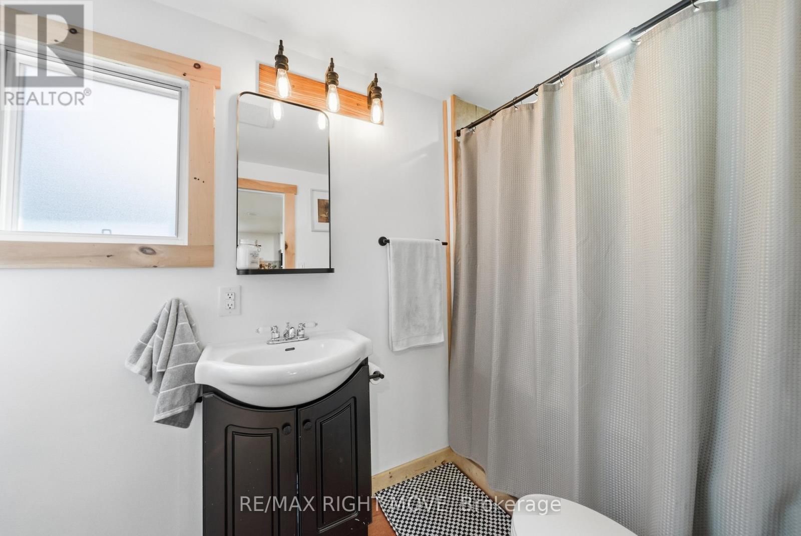 3443 BAYOU ROAD Image 24