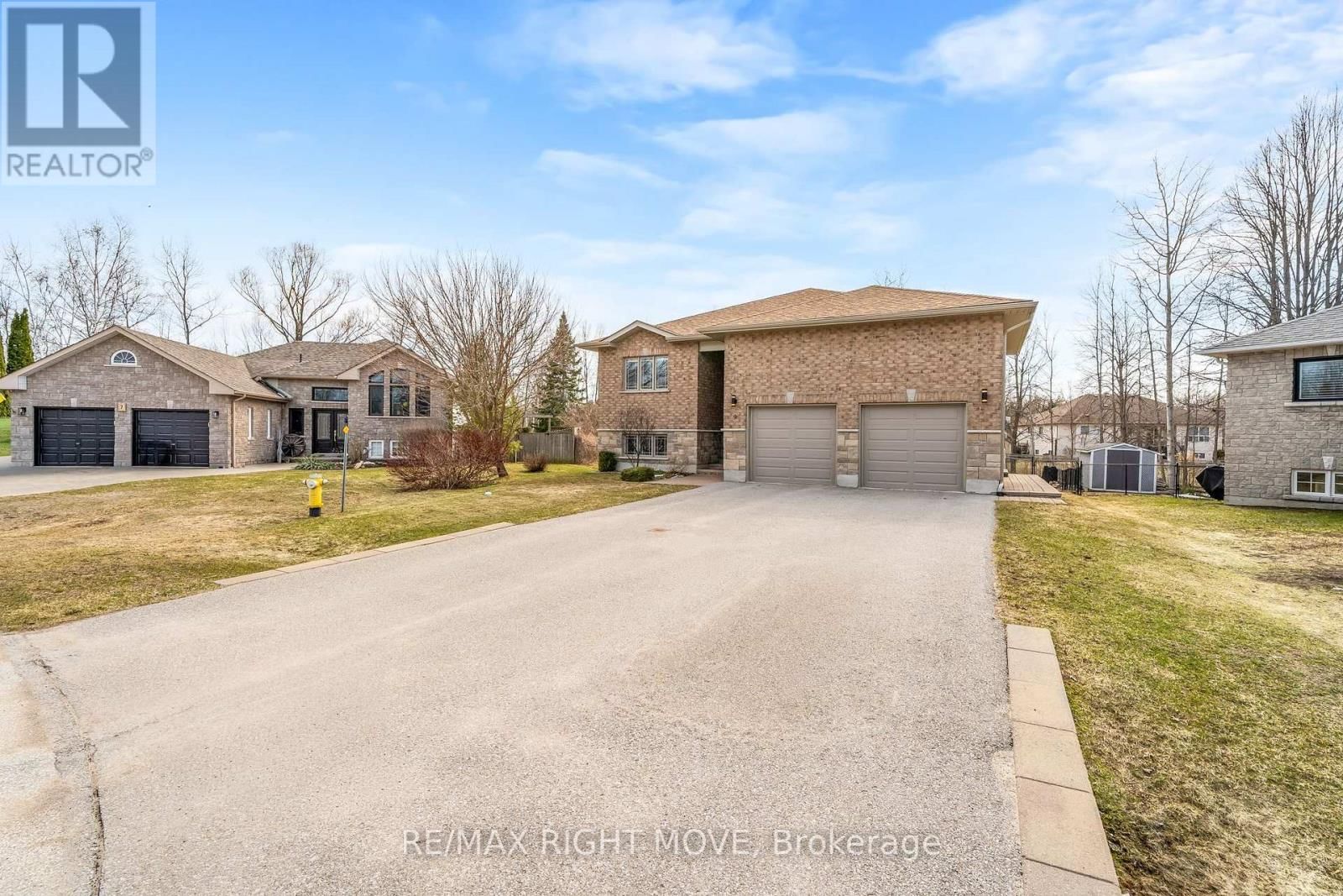 9 SUNRISE CIRCLE Image 3