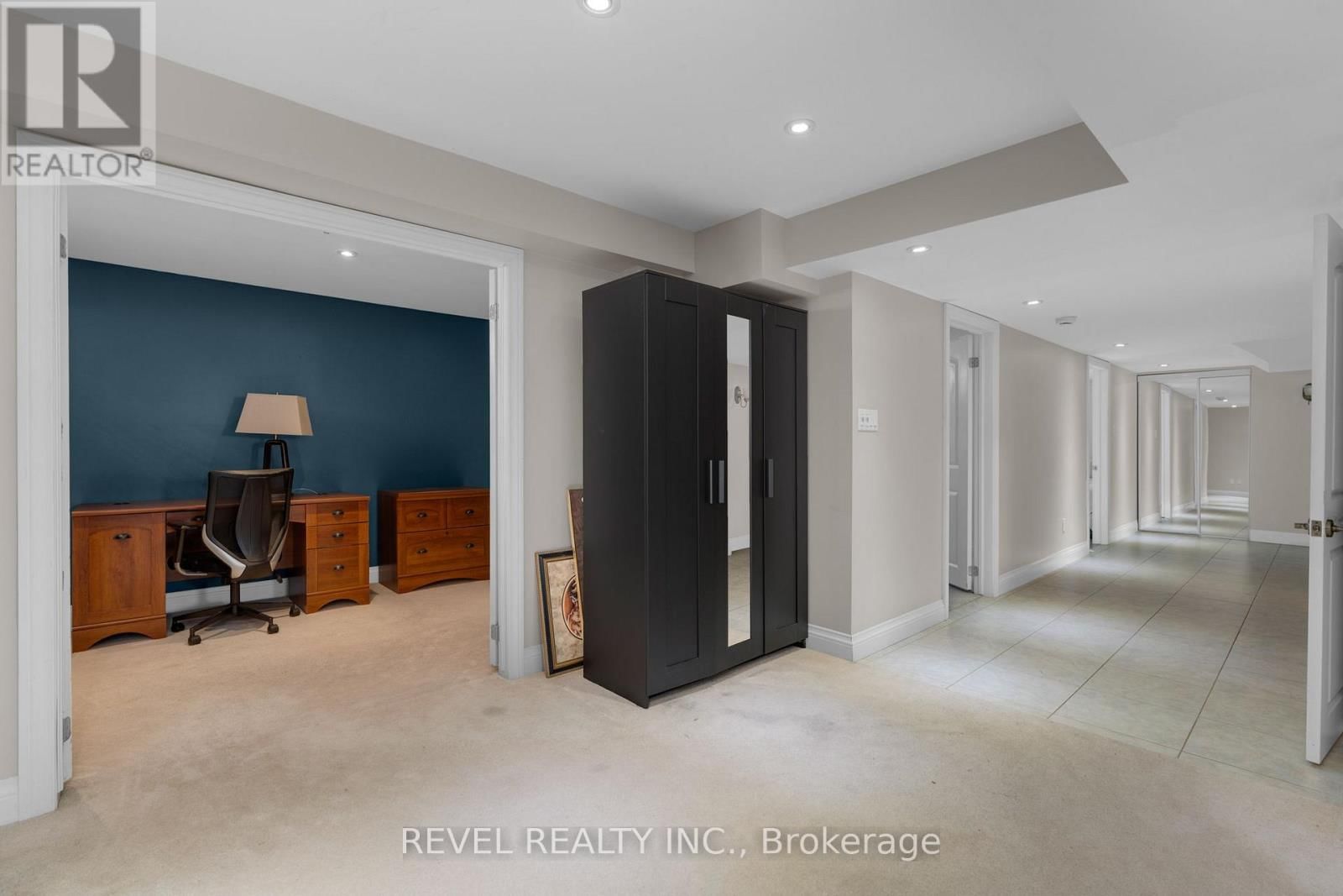 77 MARSELLUS DRIVE Image 21