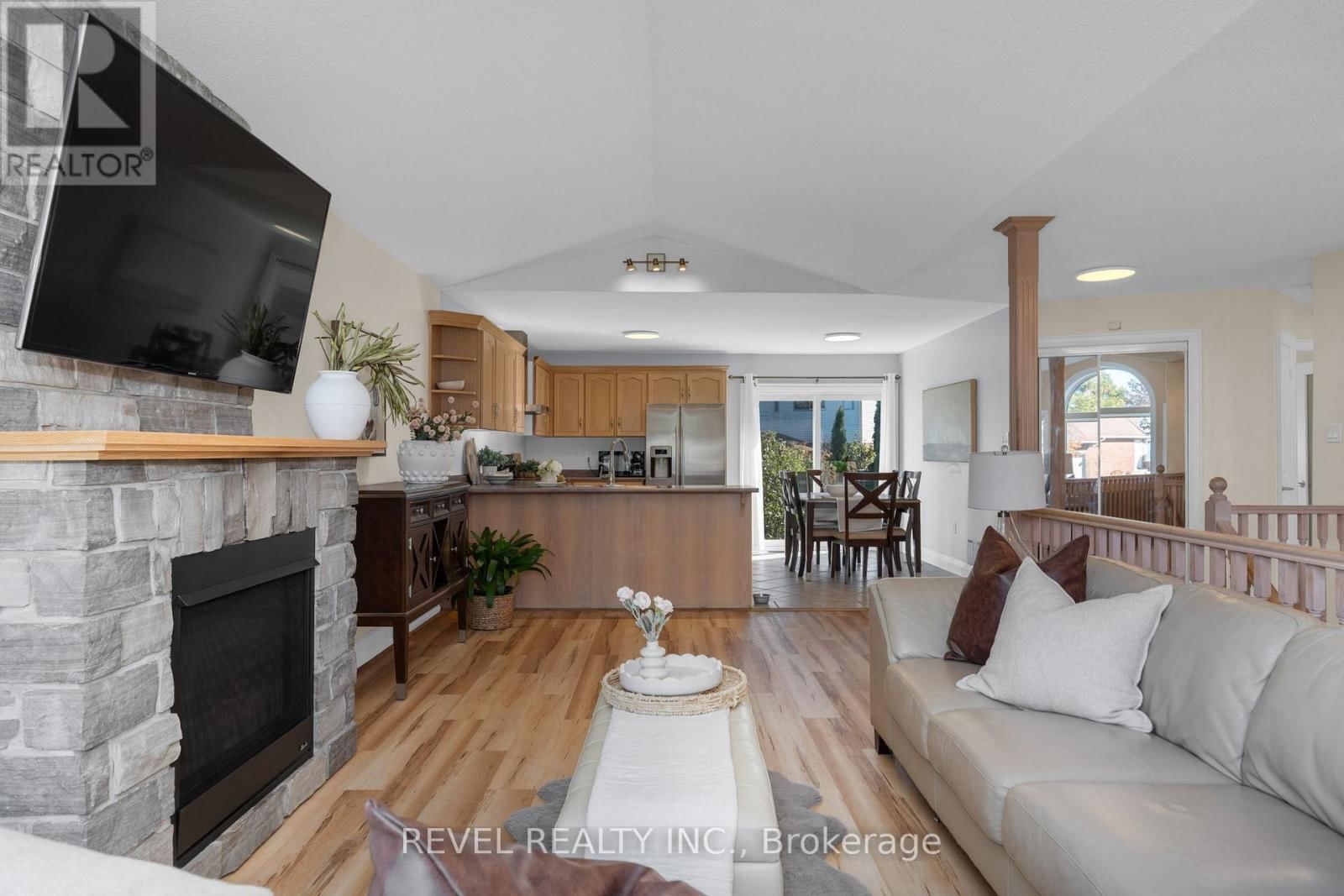 77 MARSELLUS DRIVE Image 7