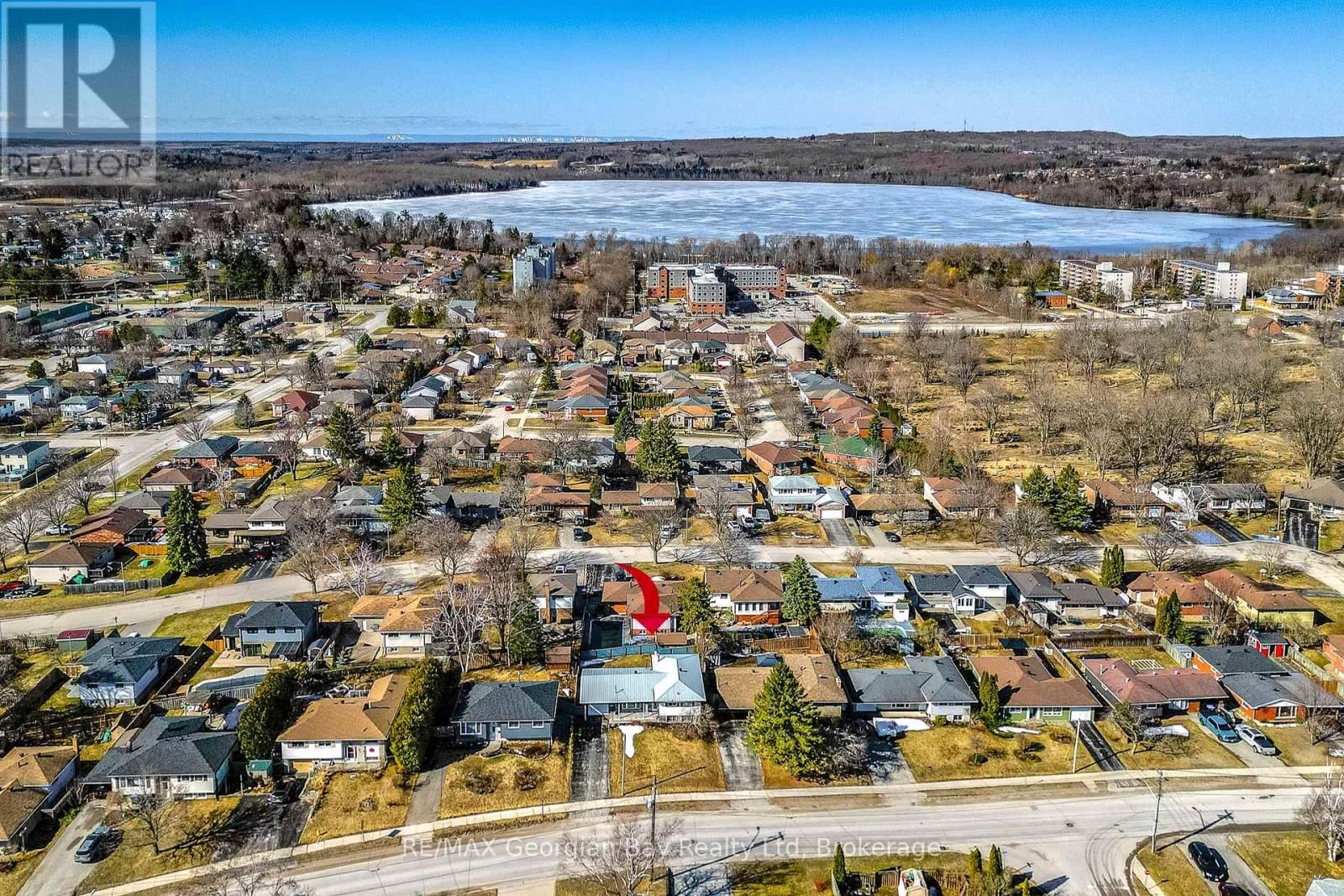 648 MANLY STREET Image 47