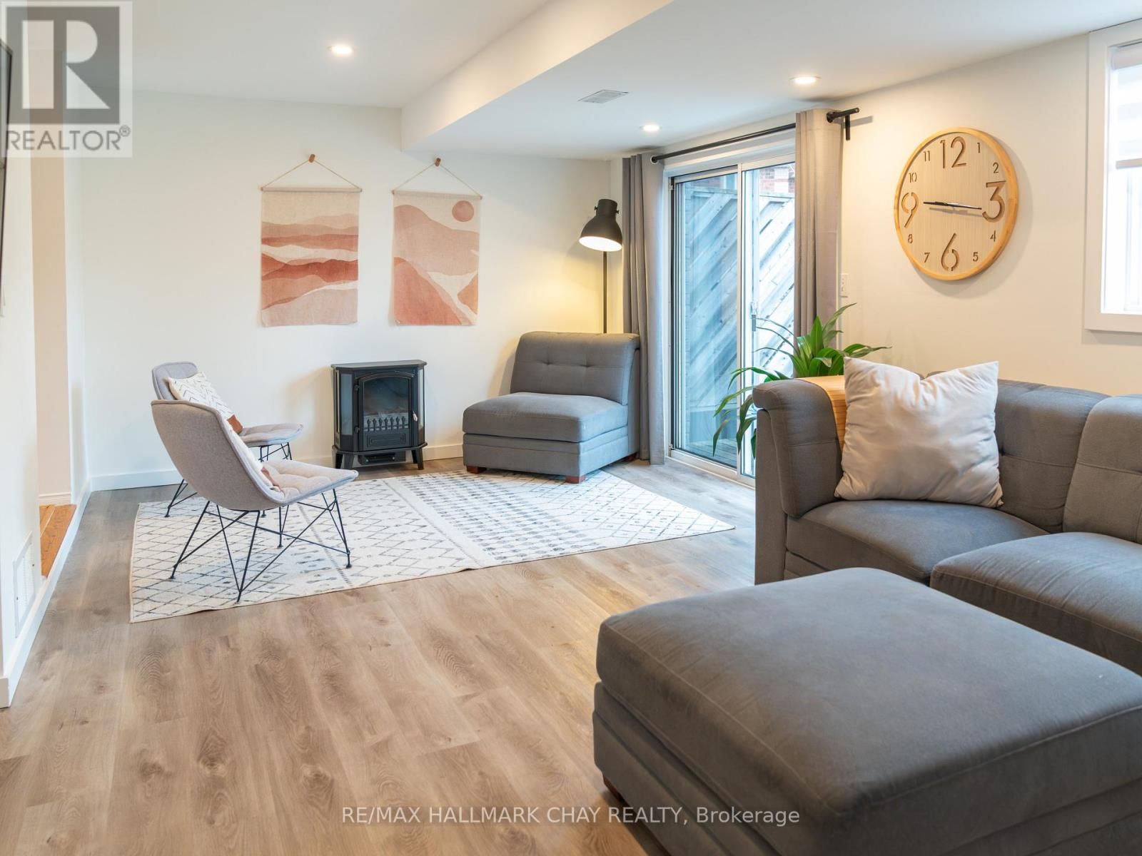 163 COLUMBIA ROAD Image 15