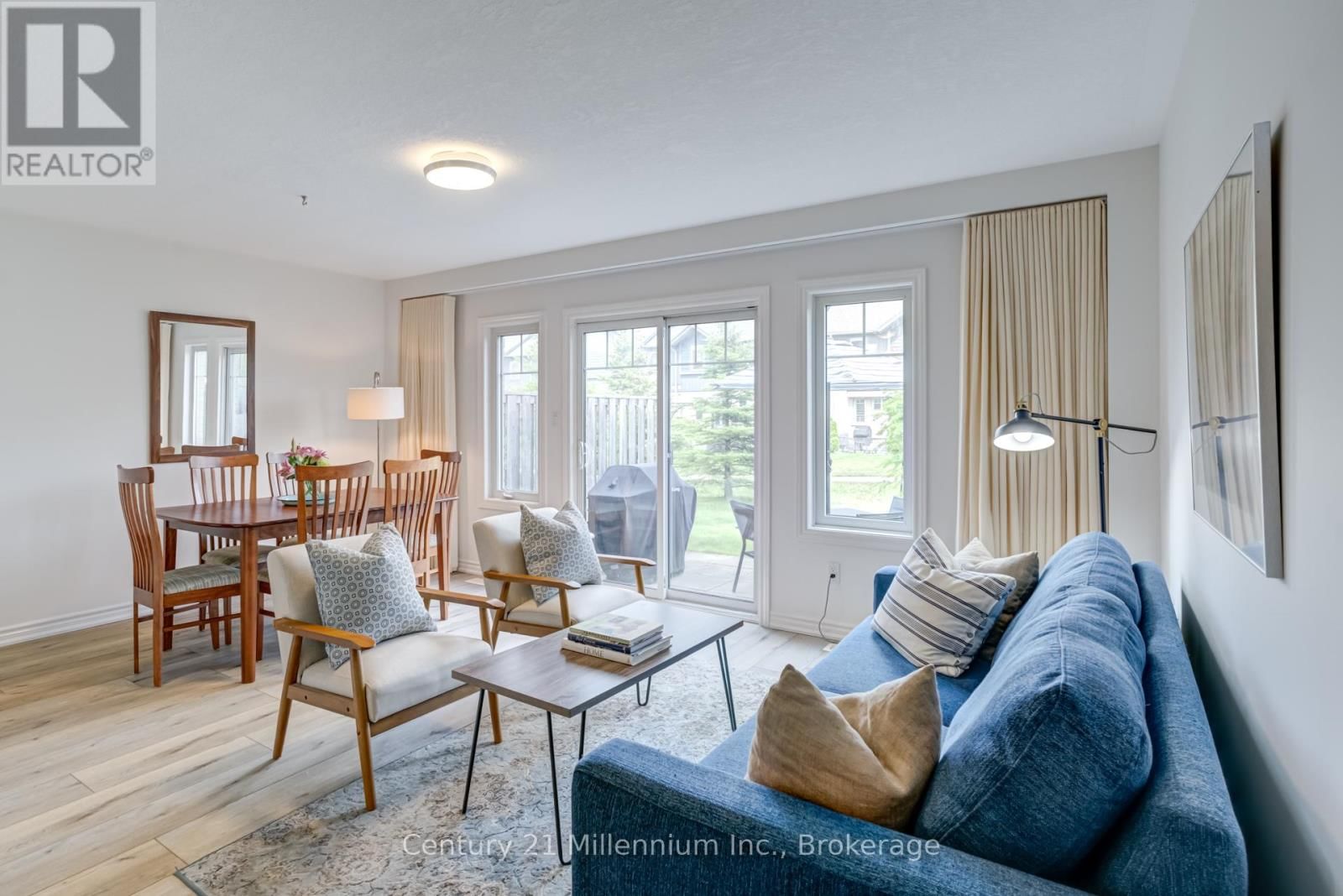 37 - 37-37 SILVER GLEN BOULEVARD Image 15