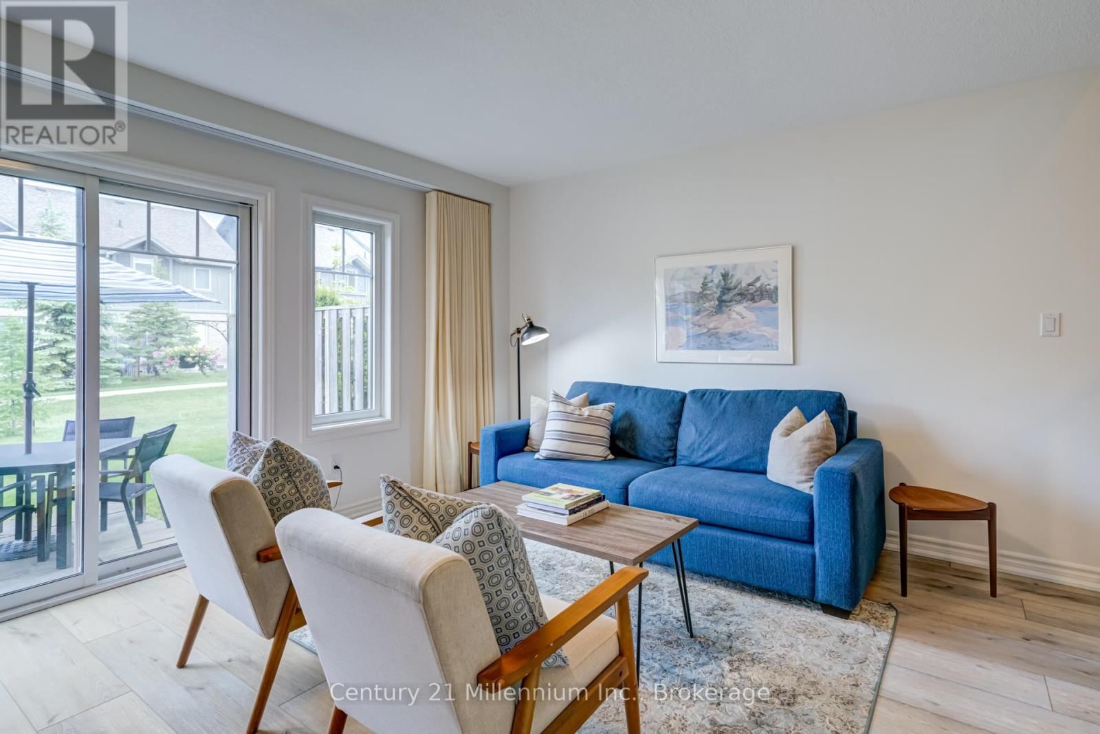 37 - 37-37 SILVER GLEN BOULEVARD Image 18