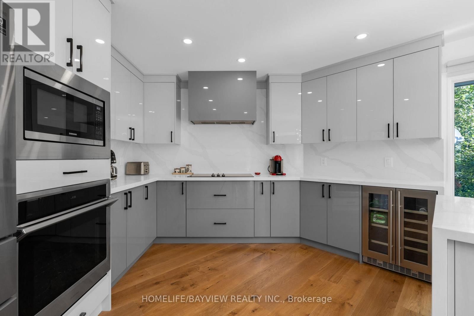 23 COUNTRY CLUB LANE Image 18