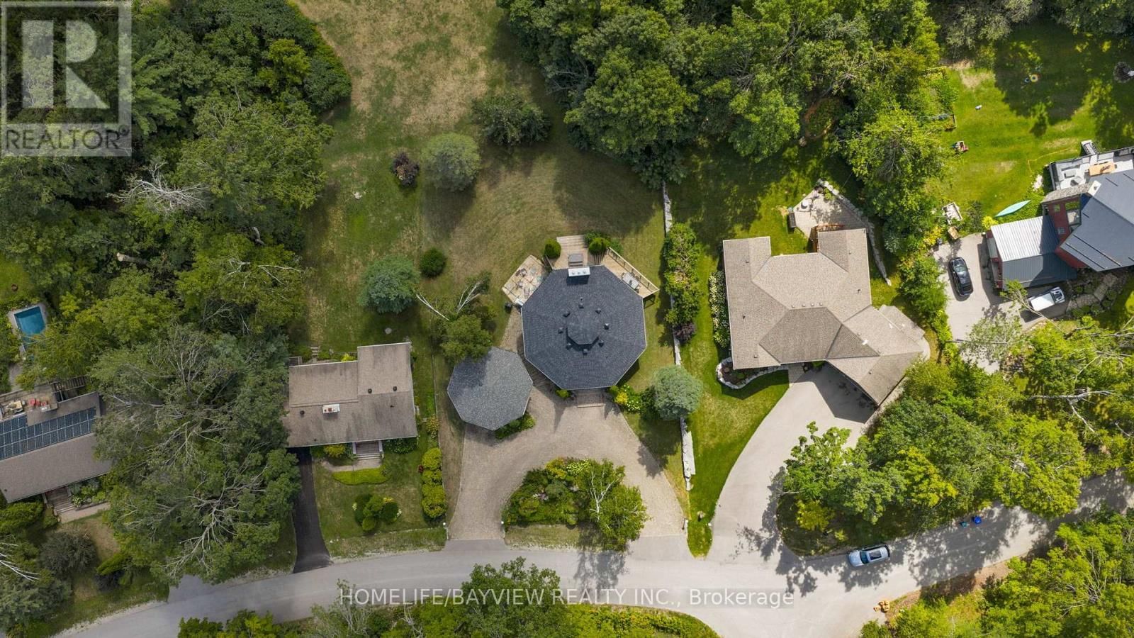 23 COUNTRY CLUB LANE Image 48